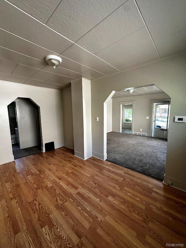 838 Clinton Street Property Photo 7