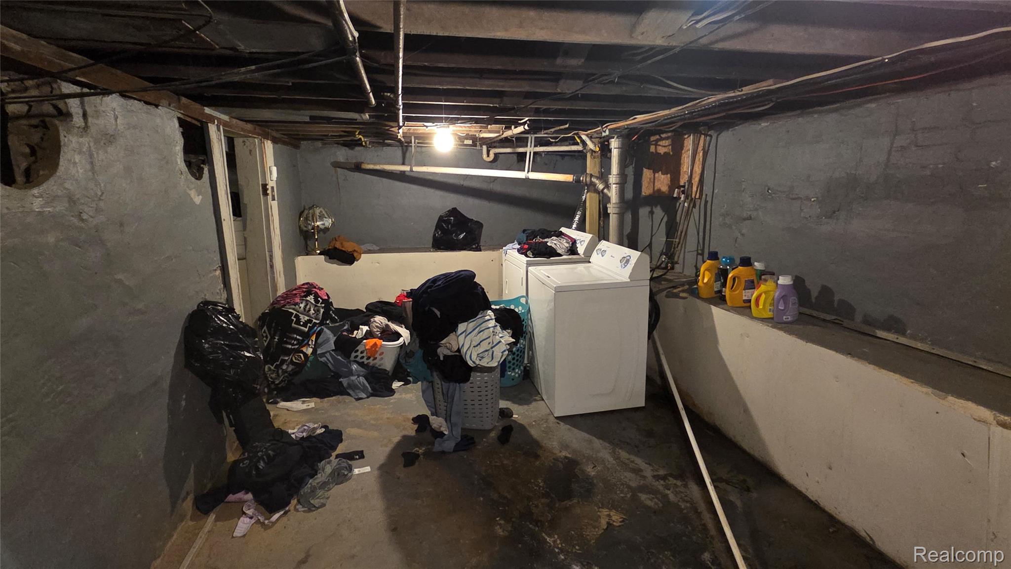 838 Clinton Street Property Photo 18