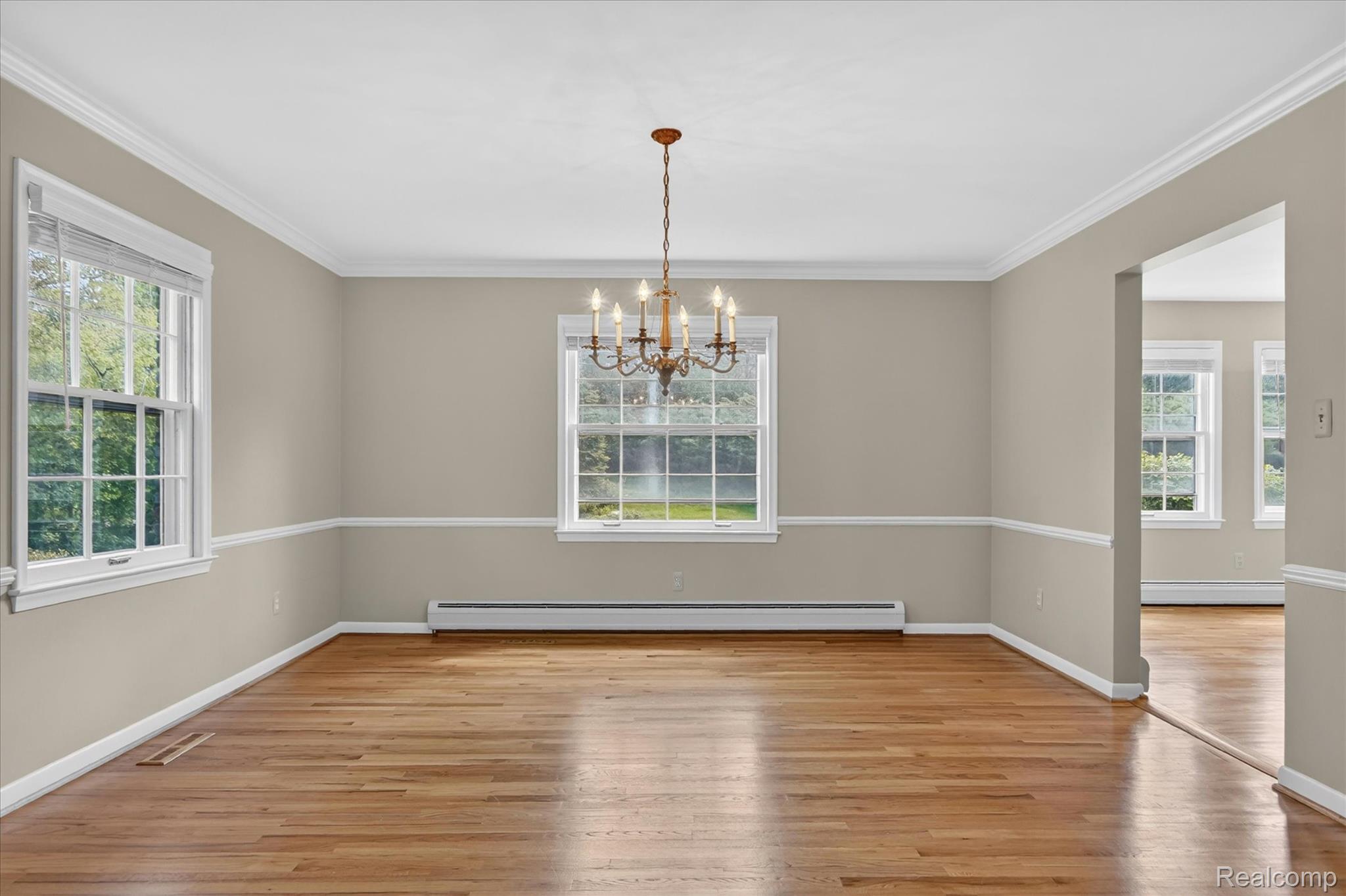 5447 Lahser Road Property Photo 6