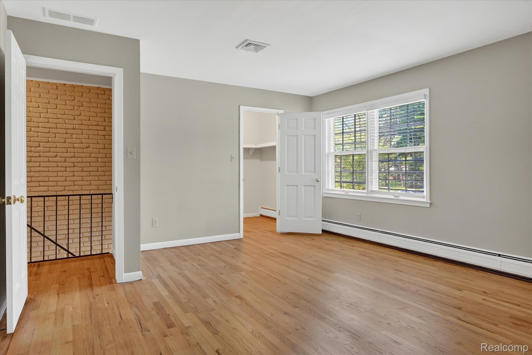 5447 Lahser Road Property Photo 30