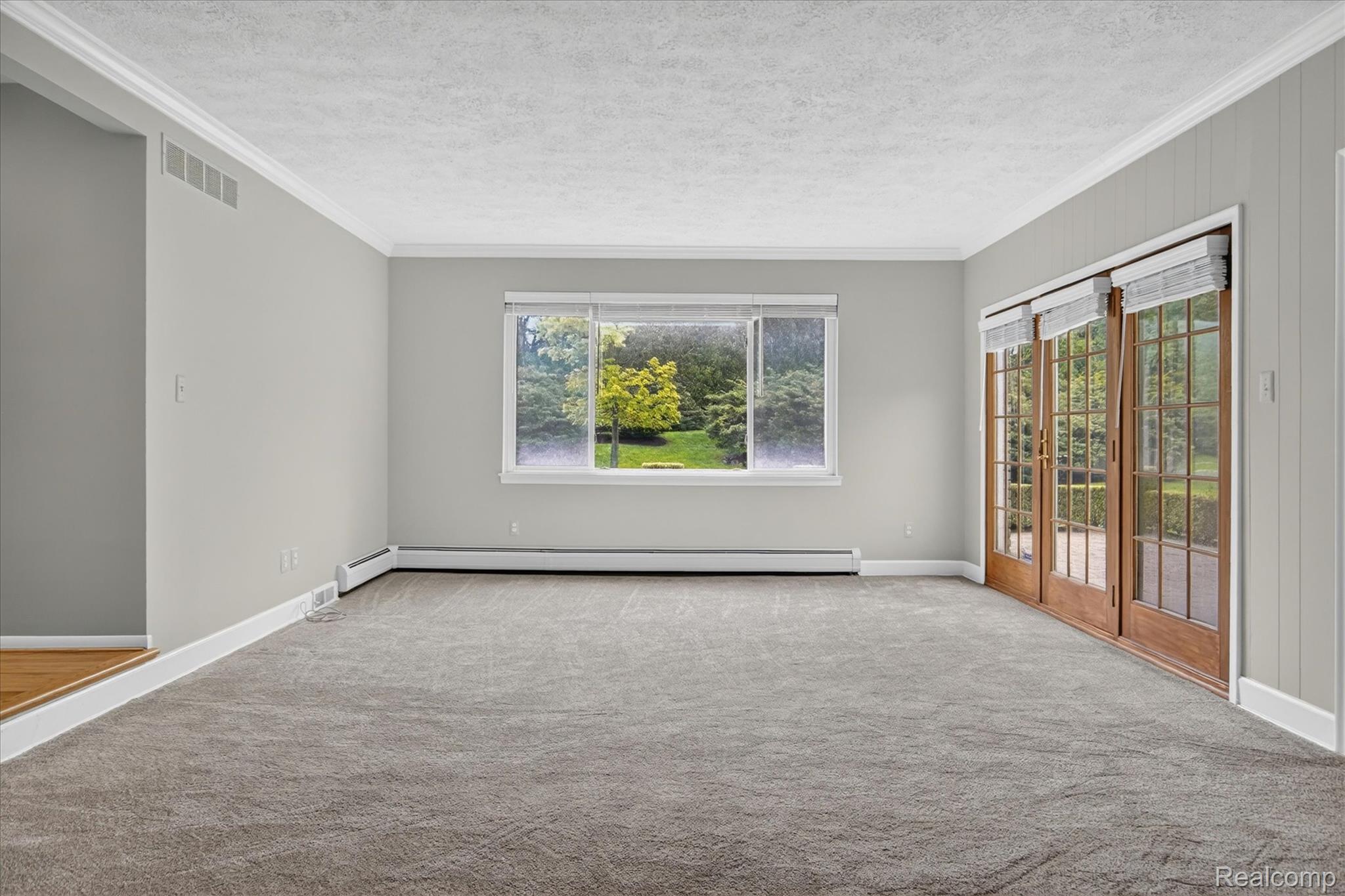5447 Lahser Road Property Photo 42