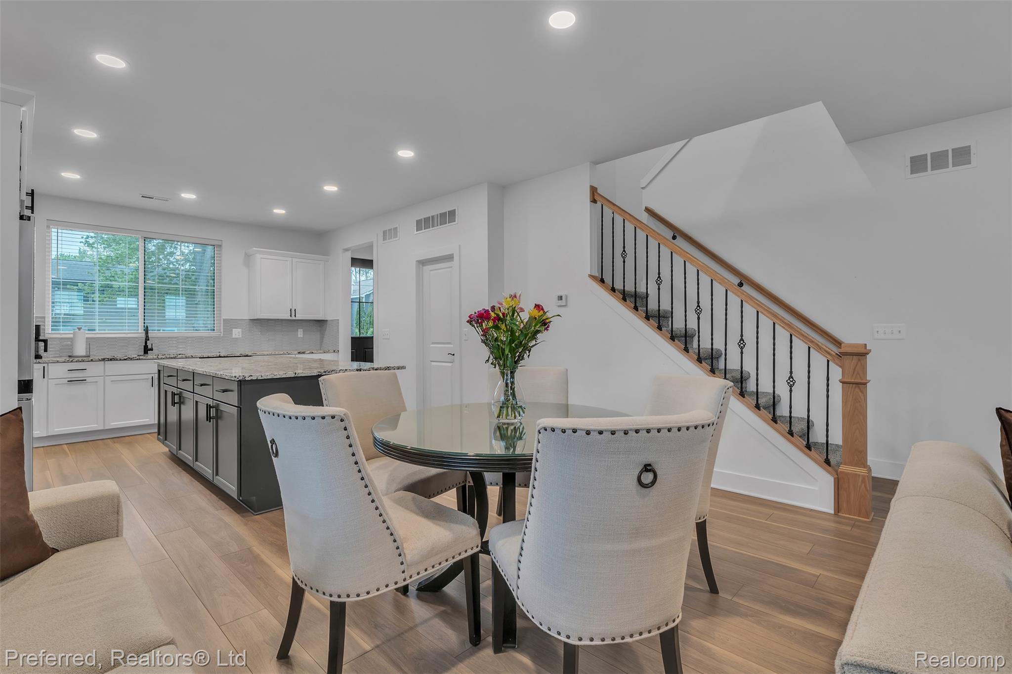 5264 Cooley Lake Road Property Photo 13