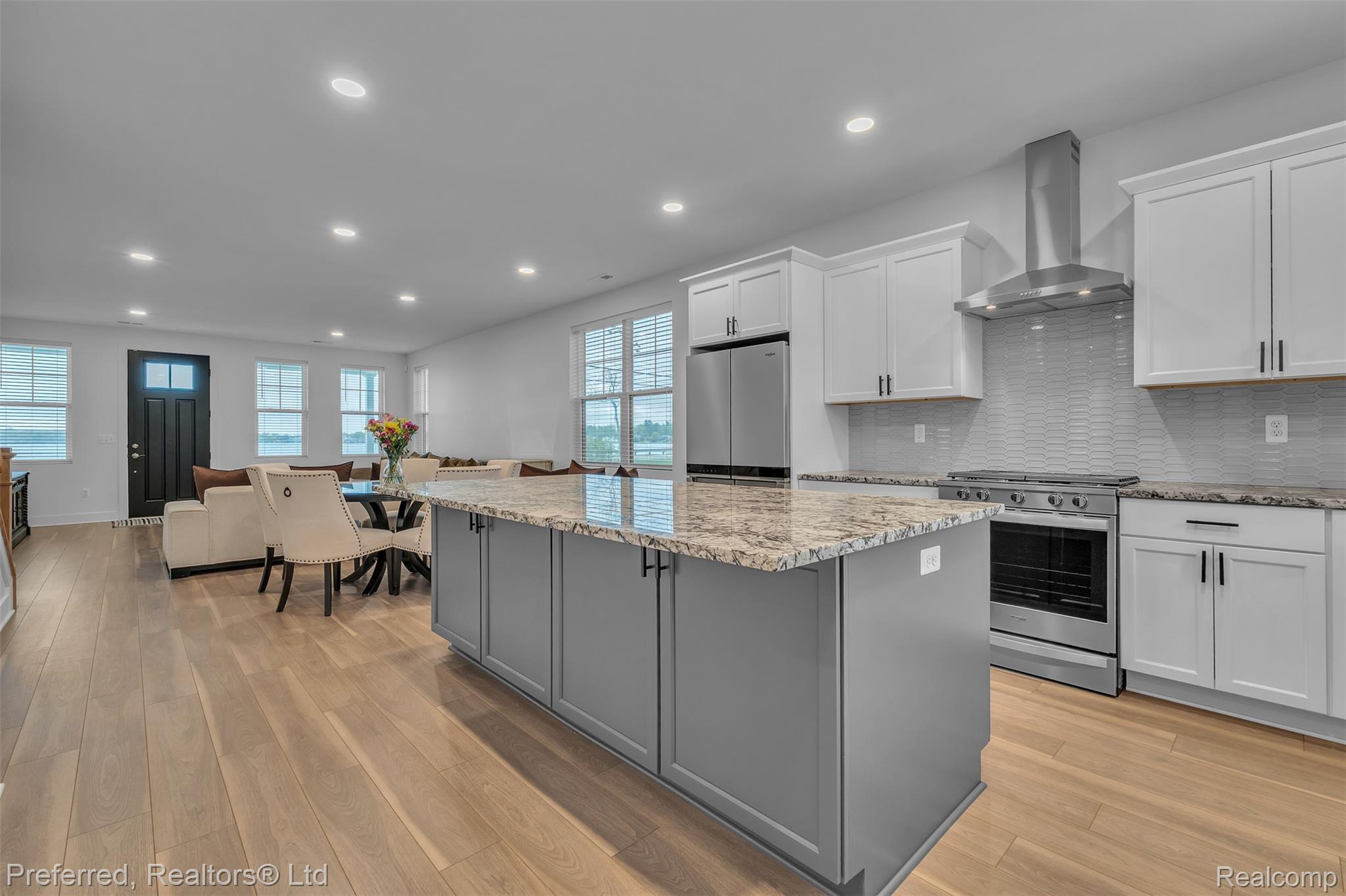 5264 Cooley Lake Road Property Photo 20