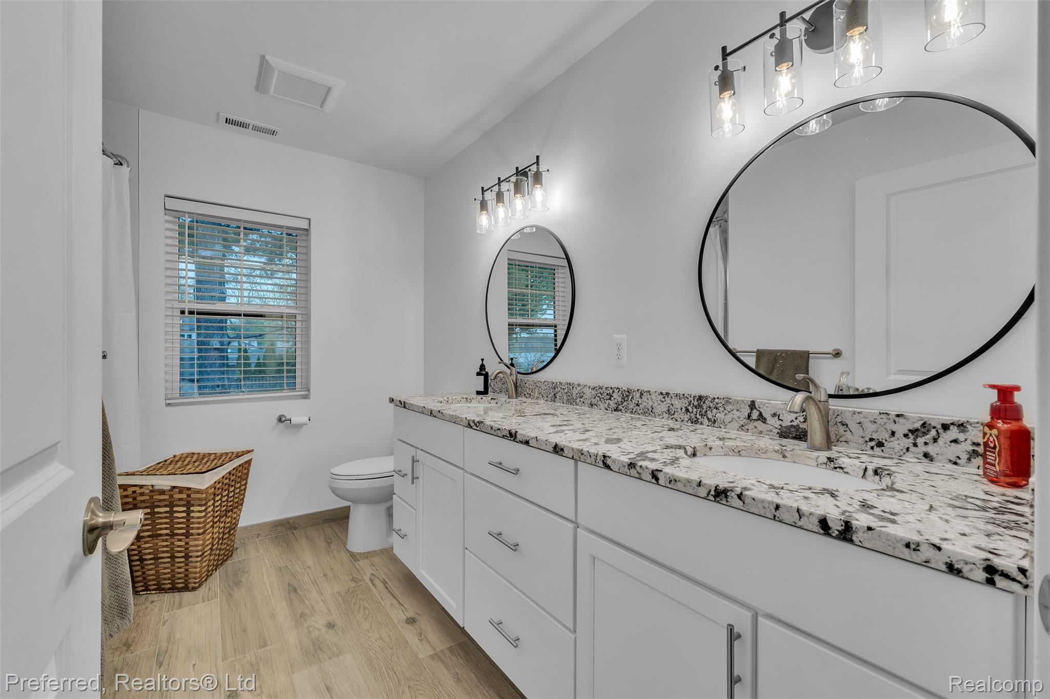 5264 Cooley Lake Road Property Photo 40