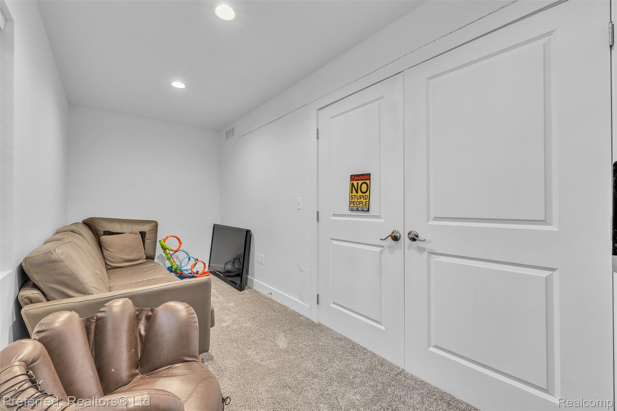 5264 Cooley Lake Road Property Photo 45
