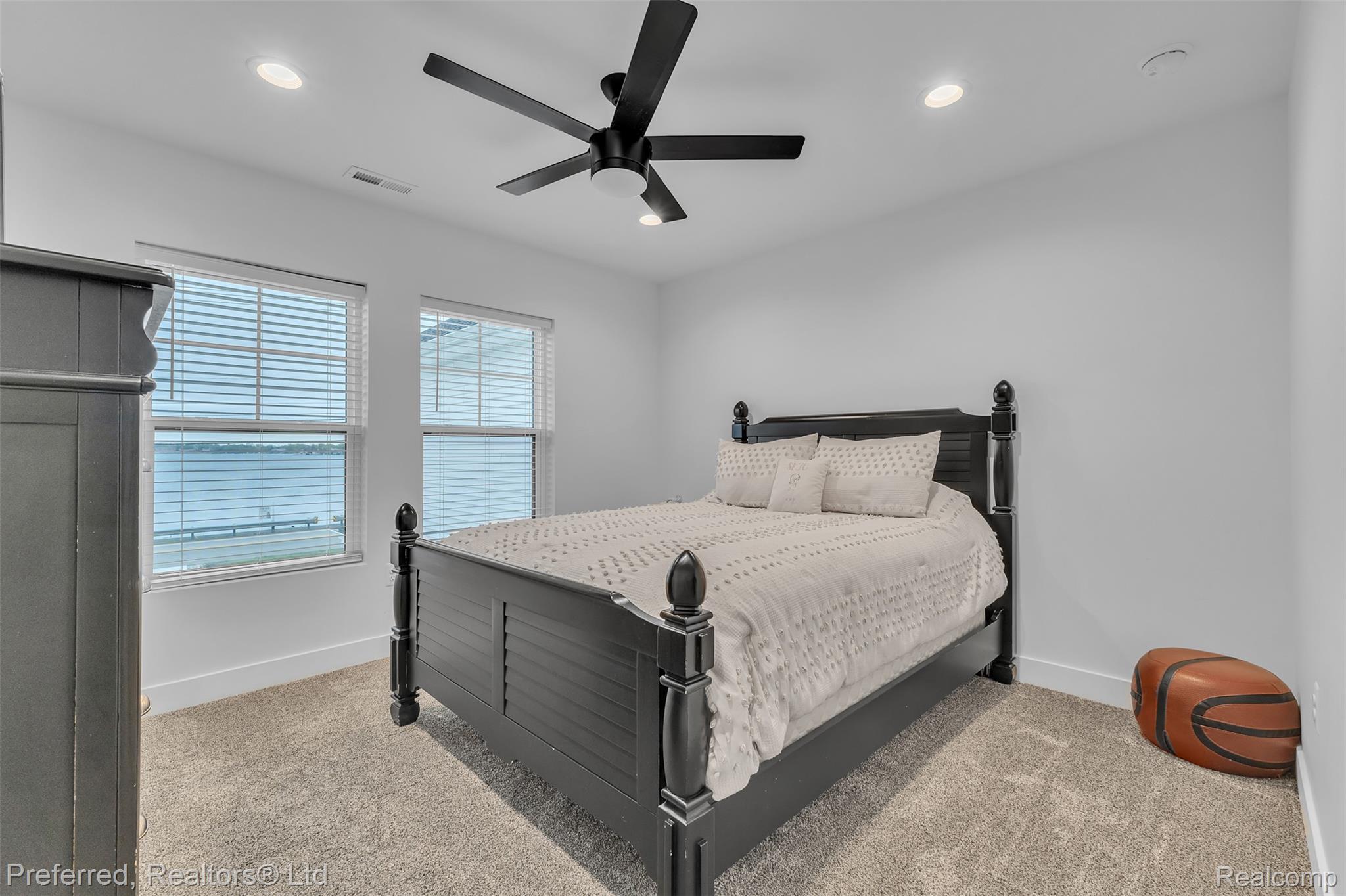 5264 Cooley Lake Road Property Photo 46