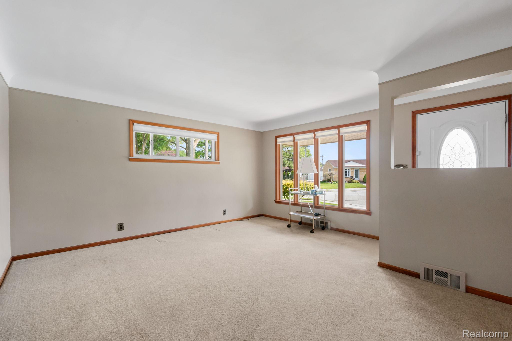 21223 Briar Court Property Photo 15