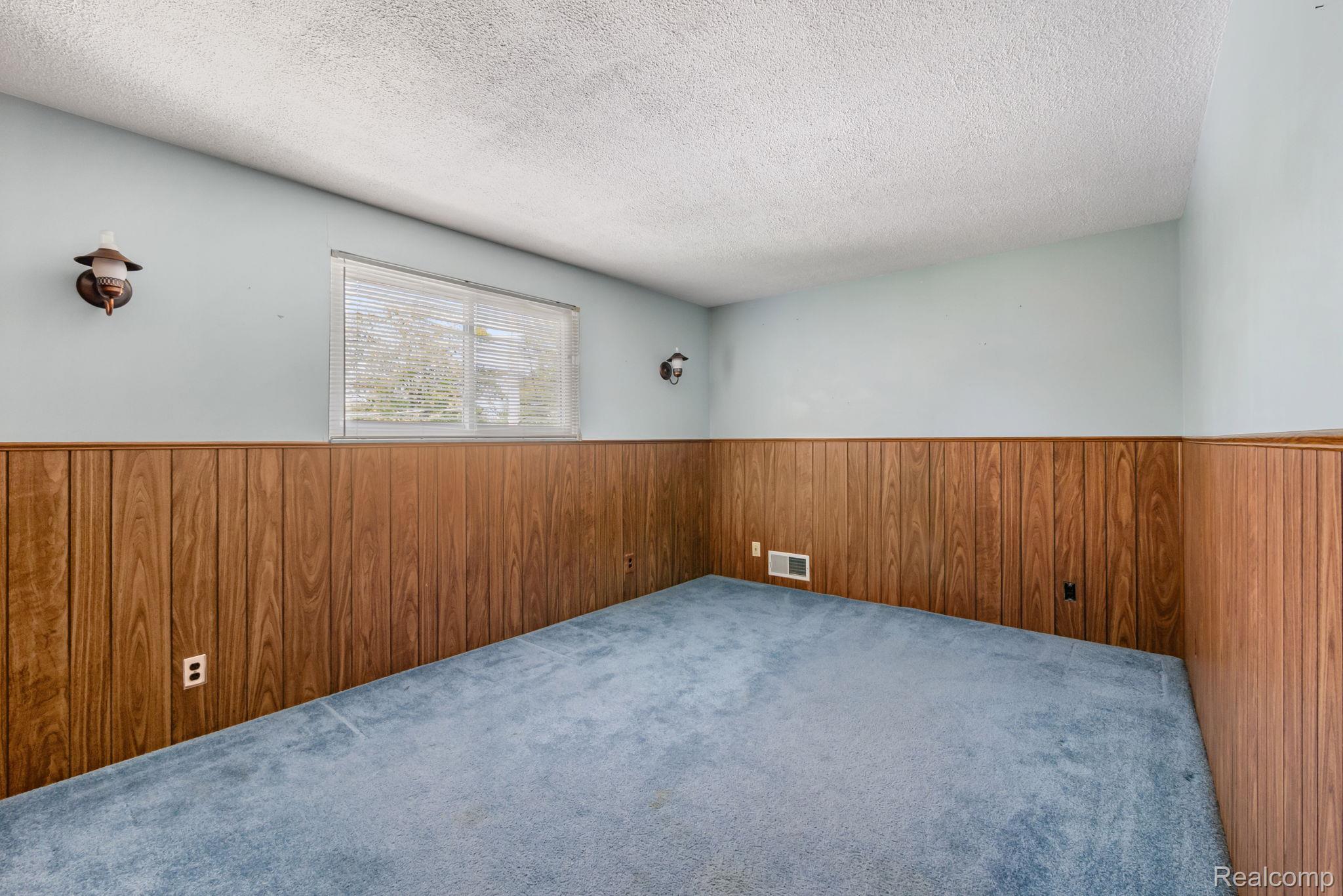 21223 Briar Court Property Photo 36