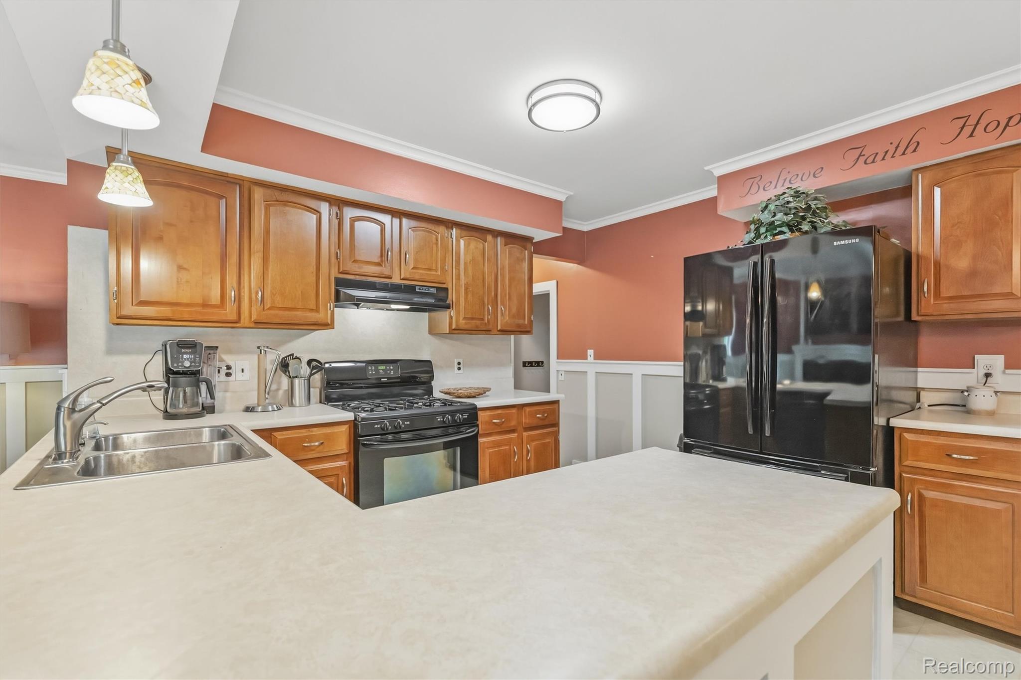 184 Carter Drive Property Photo 13