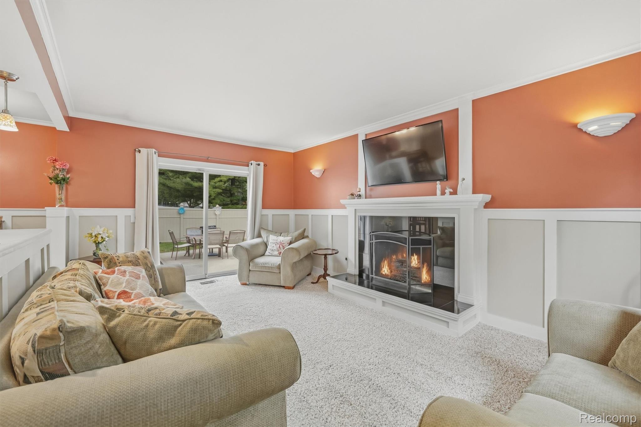 184 Carter Drive Property Photo 17