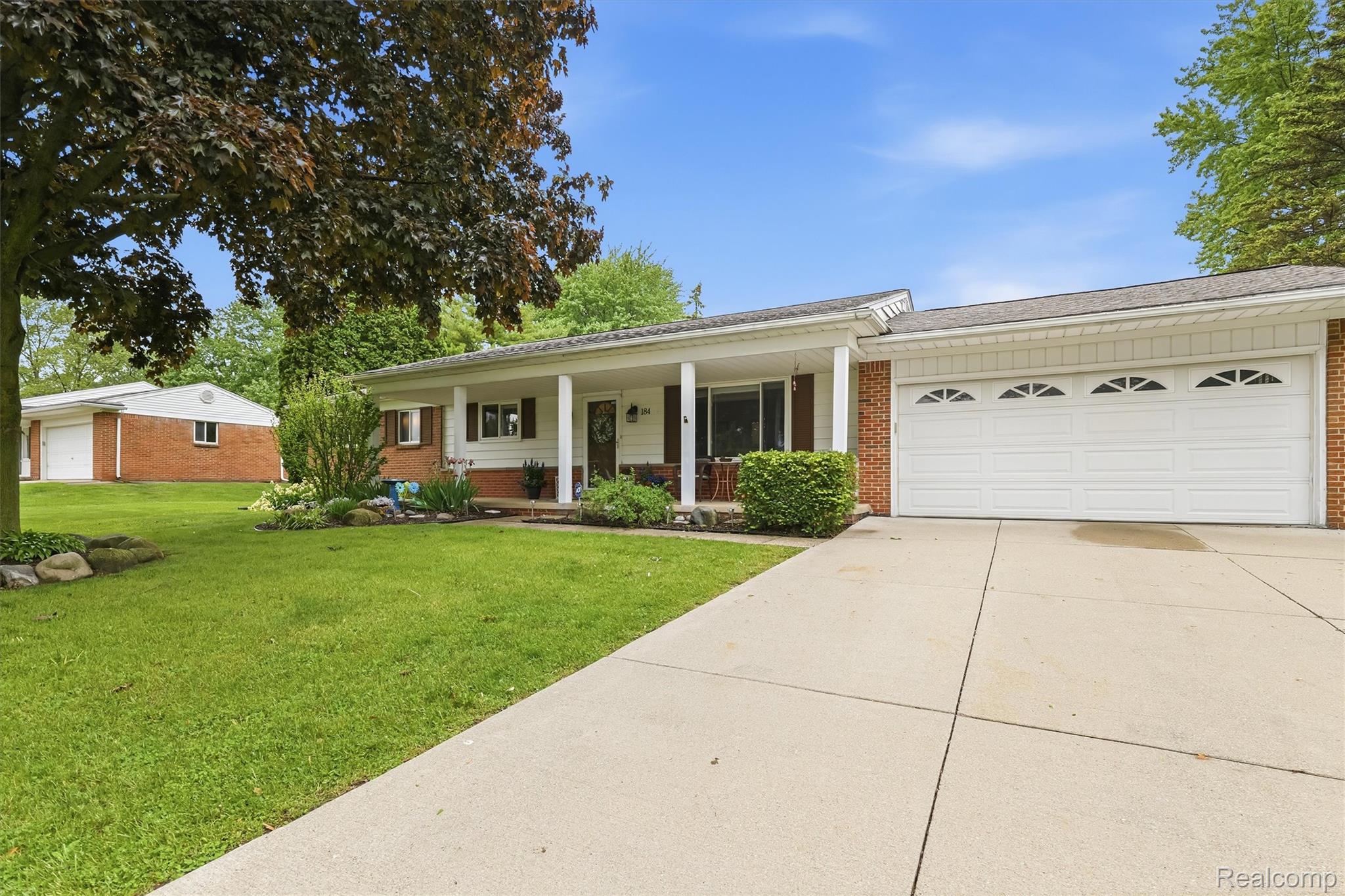 184 Carter Drive Property Photo 38