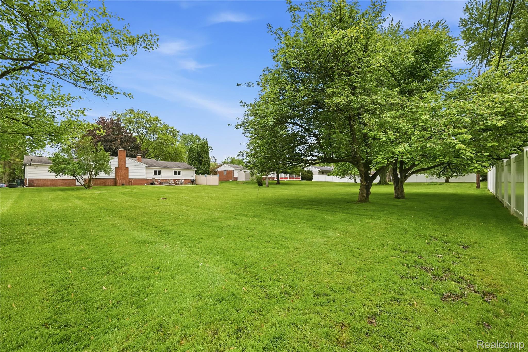 184 Carter Drive Property Photo 40