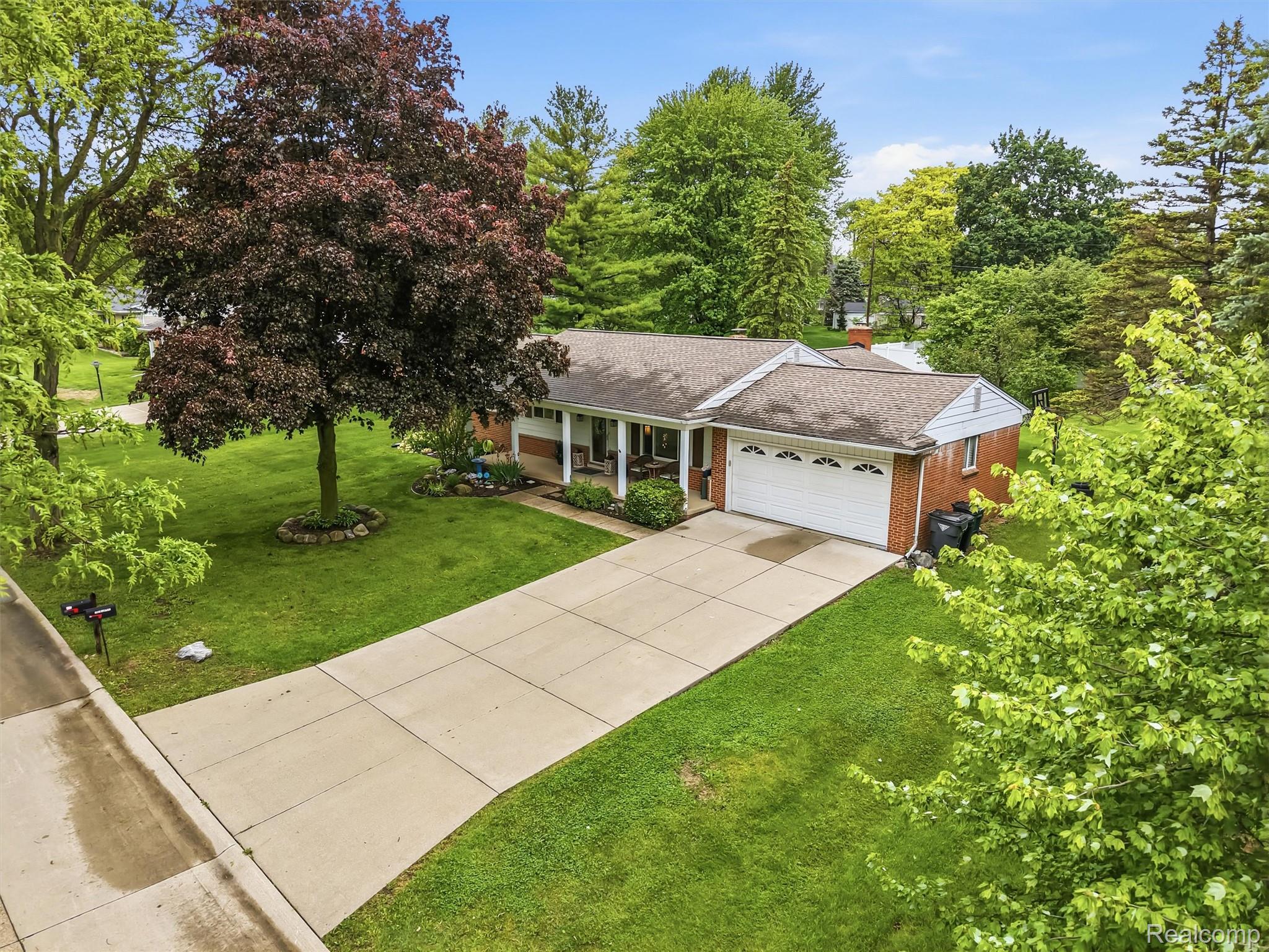 184 Carter Drive Property Photo 47