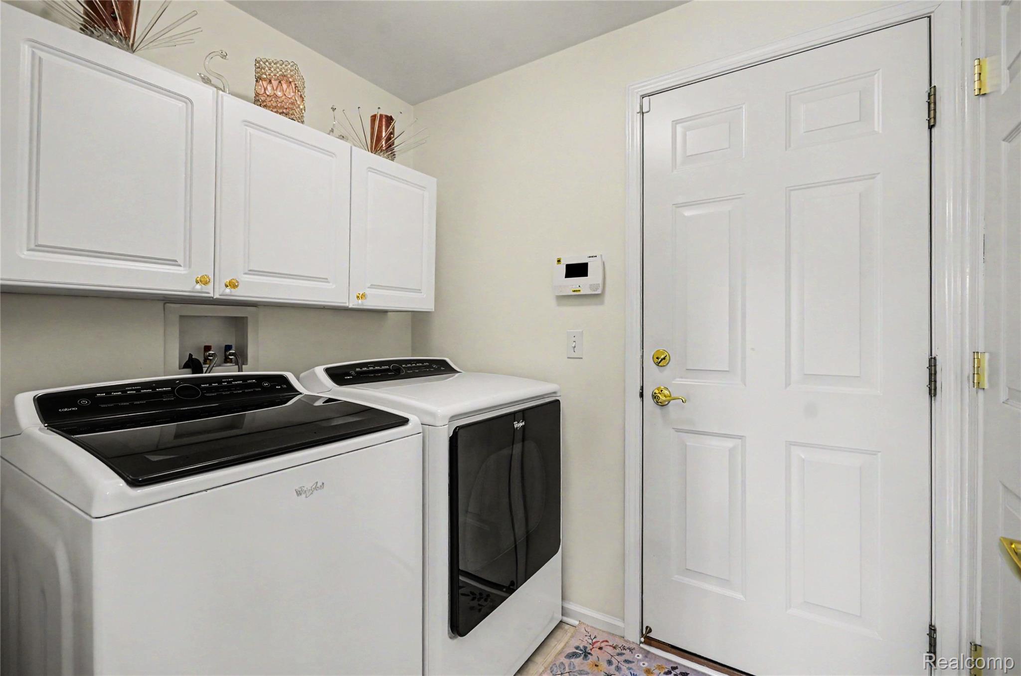 7316 N Central Park Property Photo 27