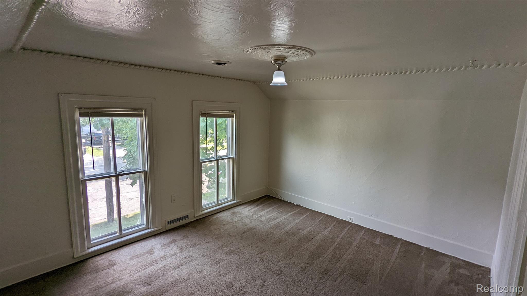 104 Grand Avenue Property Photo 13