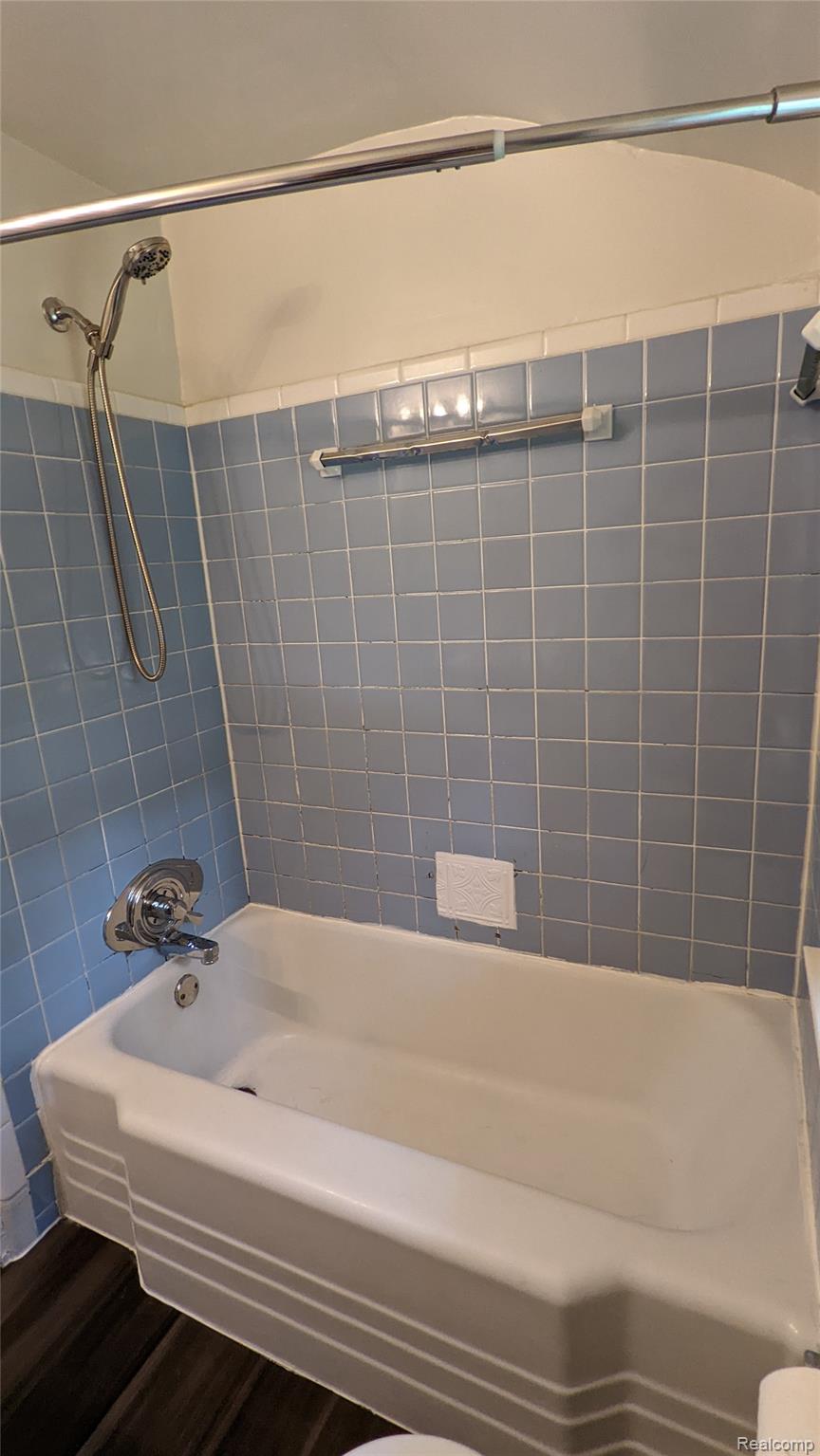 104 Grand Avenue Property Photo 15
