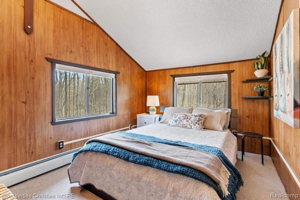 4001 Deskin Drive Property Photo 21