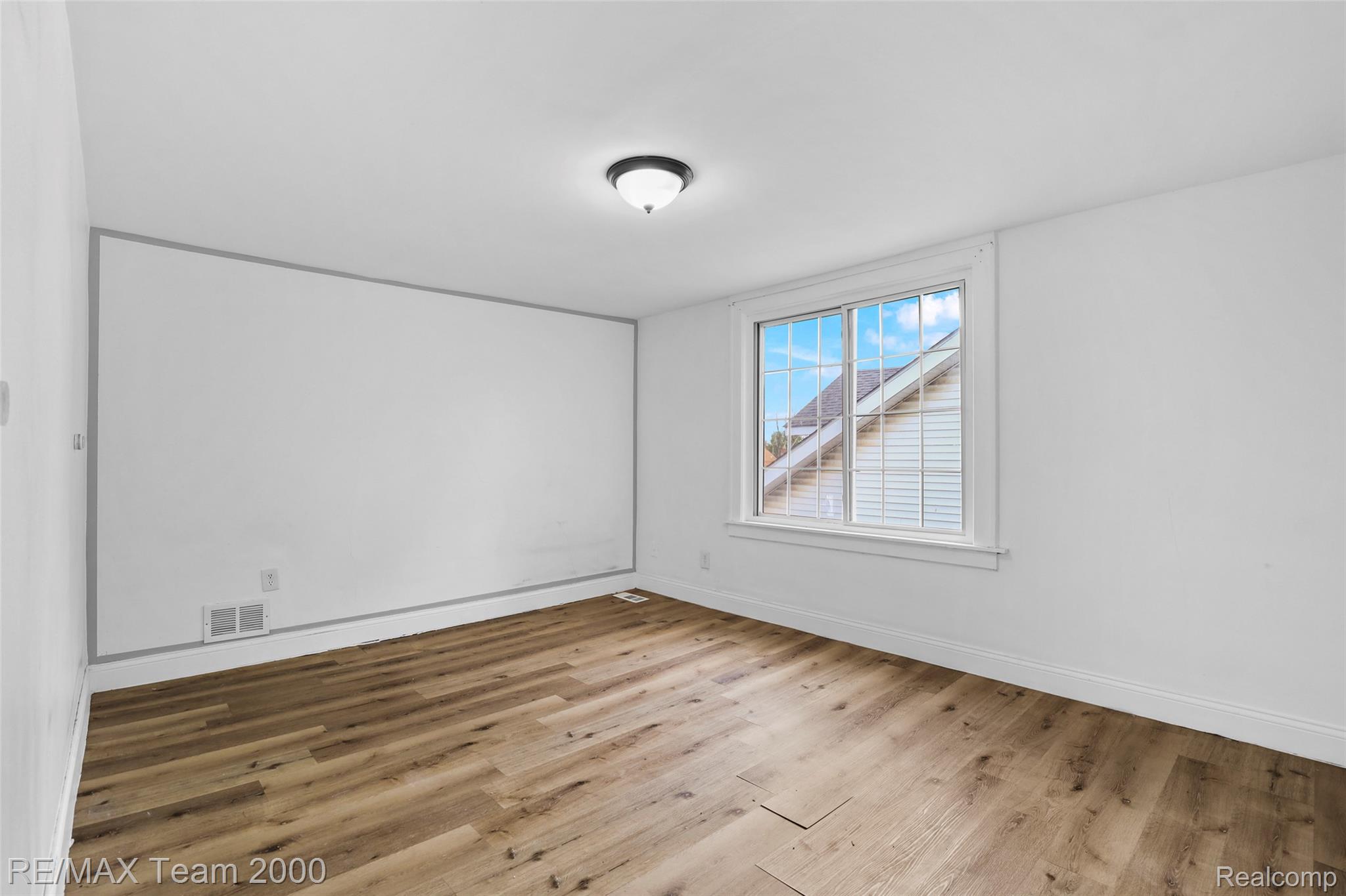 24903 Dunning Street Property Photo 24