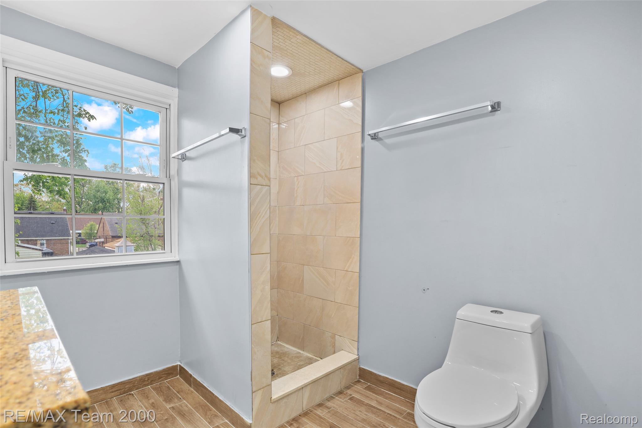 24903 Dunning Street Property Photo 27