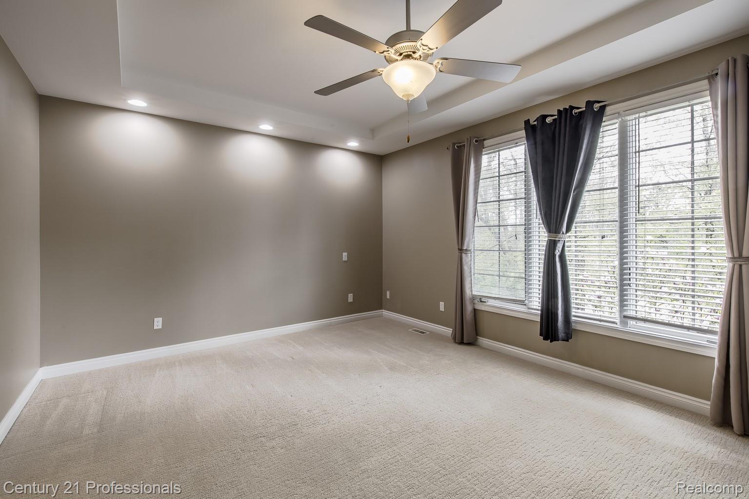 6410 Enclave Drive Property Photo 17
