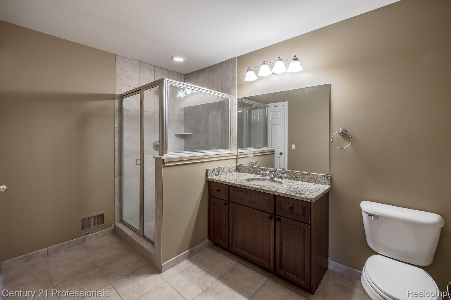 6410 Enclave Drive Property Photo 41