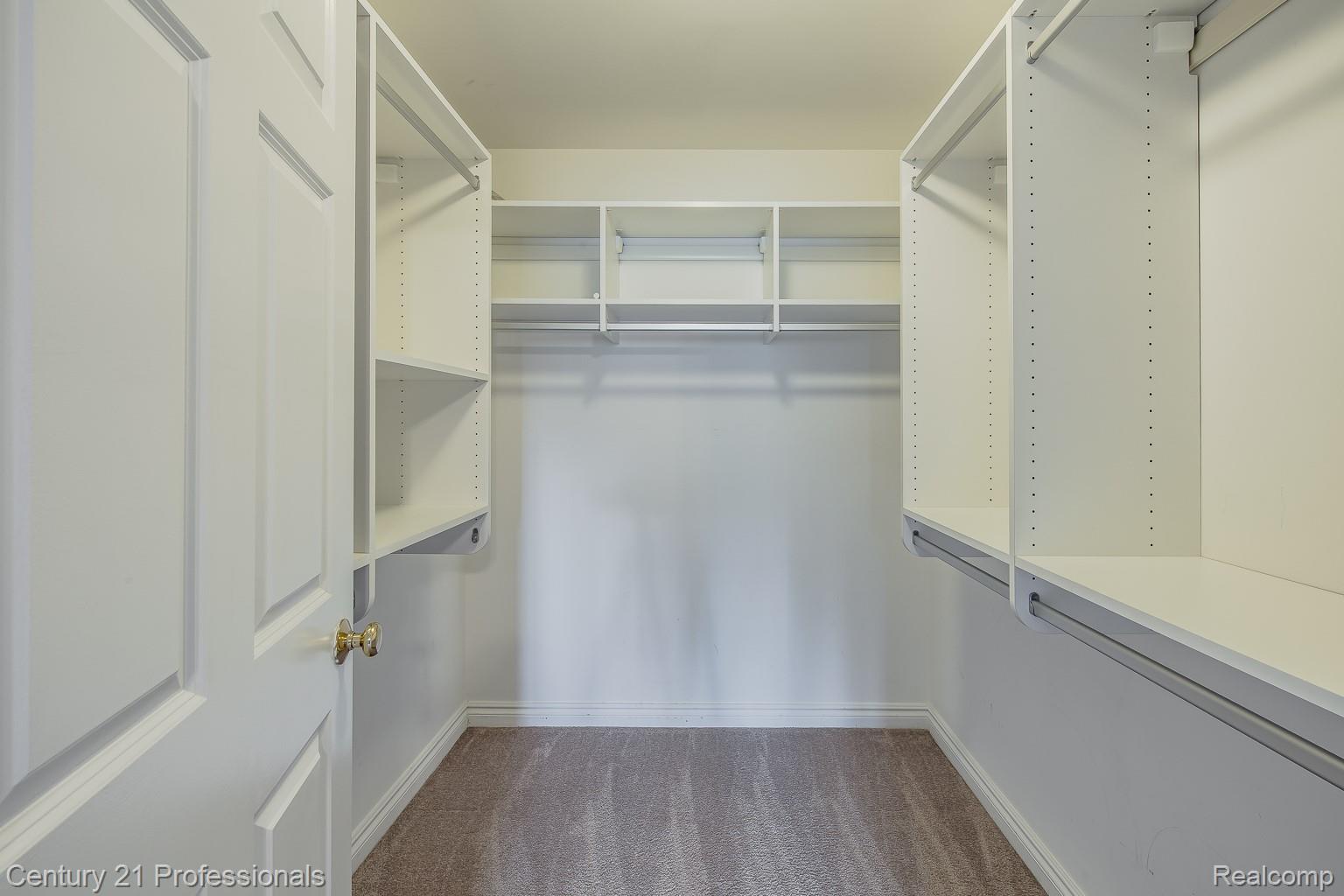 6410 Enclave Drive Property Photo 45