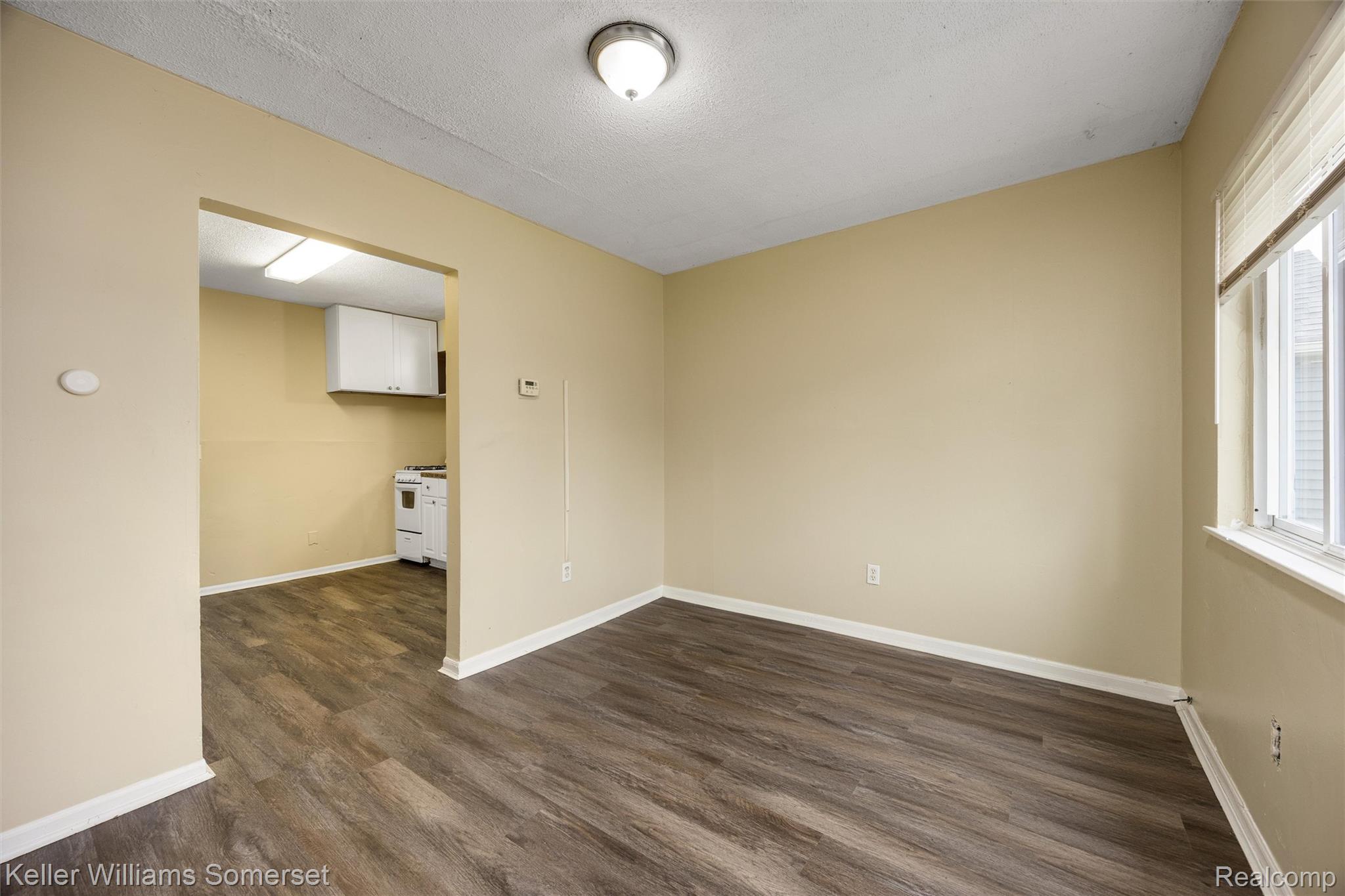 7067 Studebaker Avenue Property Photo 4