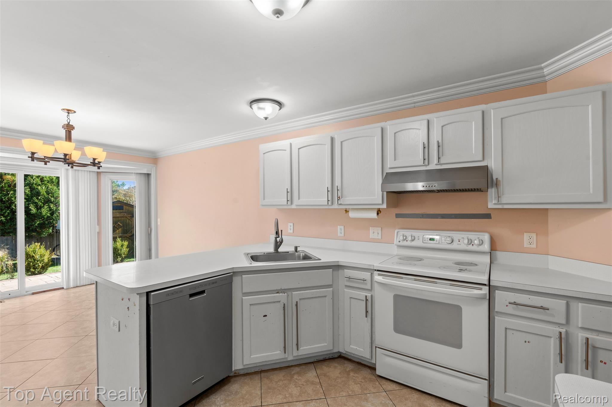 53260 Villa Rosa Drive Property Photo 20