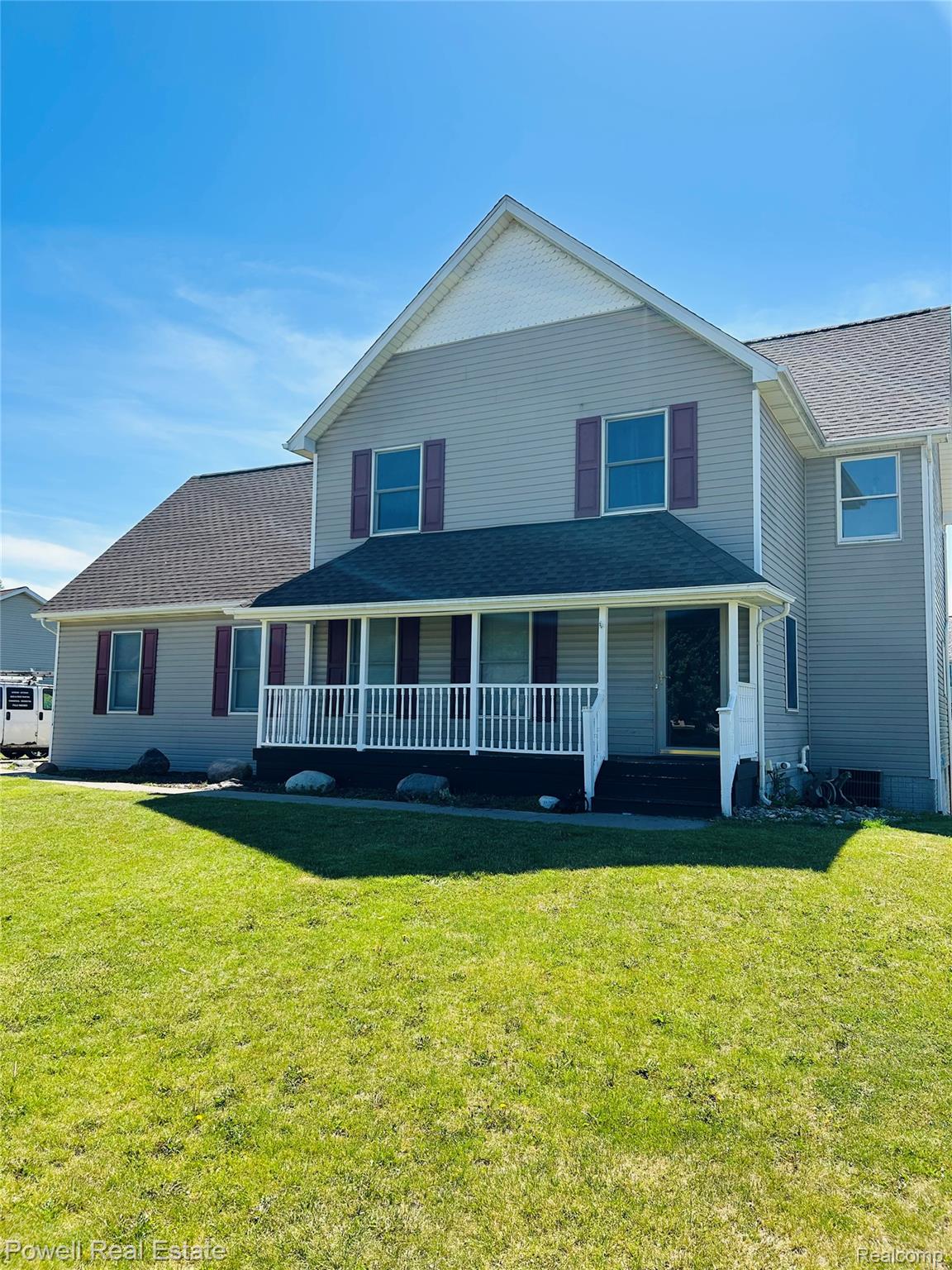 2335 Pebble Creek Drive Property Photo 4