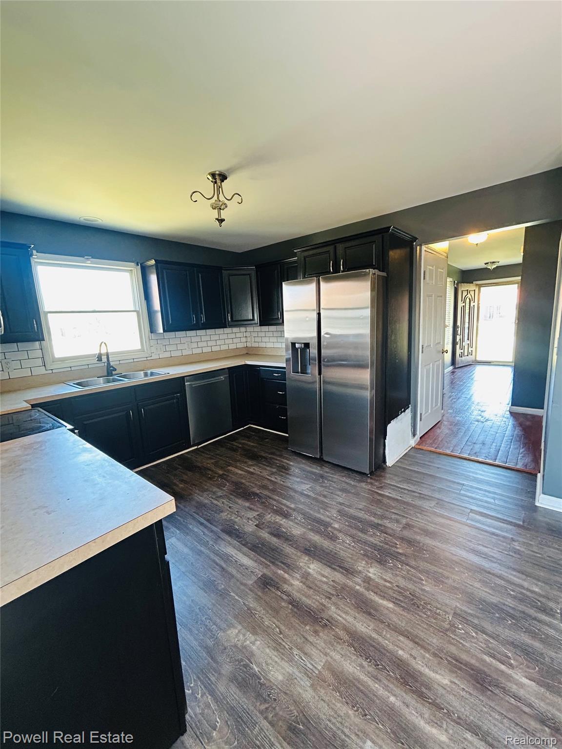 2335 Pebble Creek Drive Property Photo 18