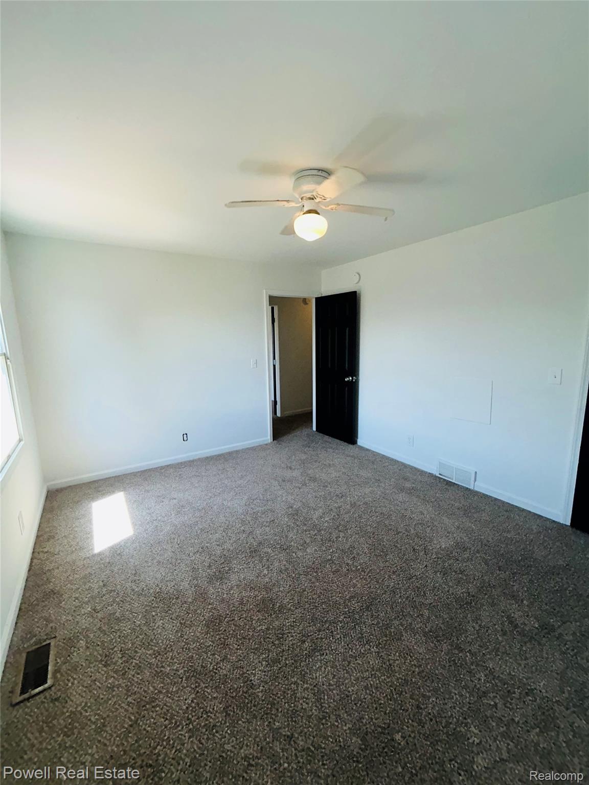 2335 Pebble Creek Drive Property Photo 28