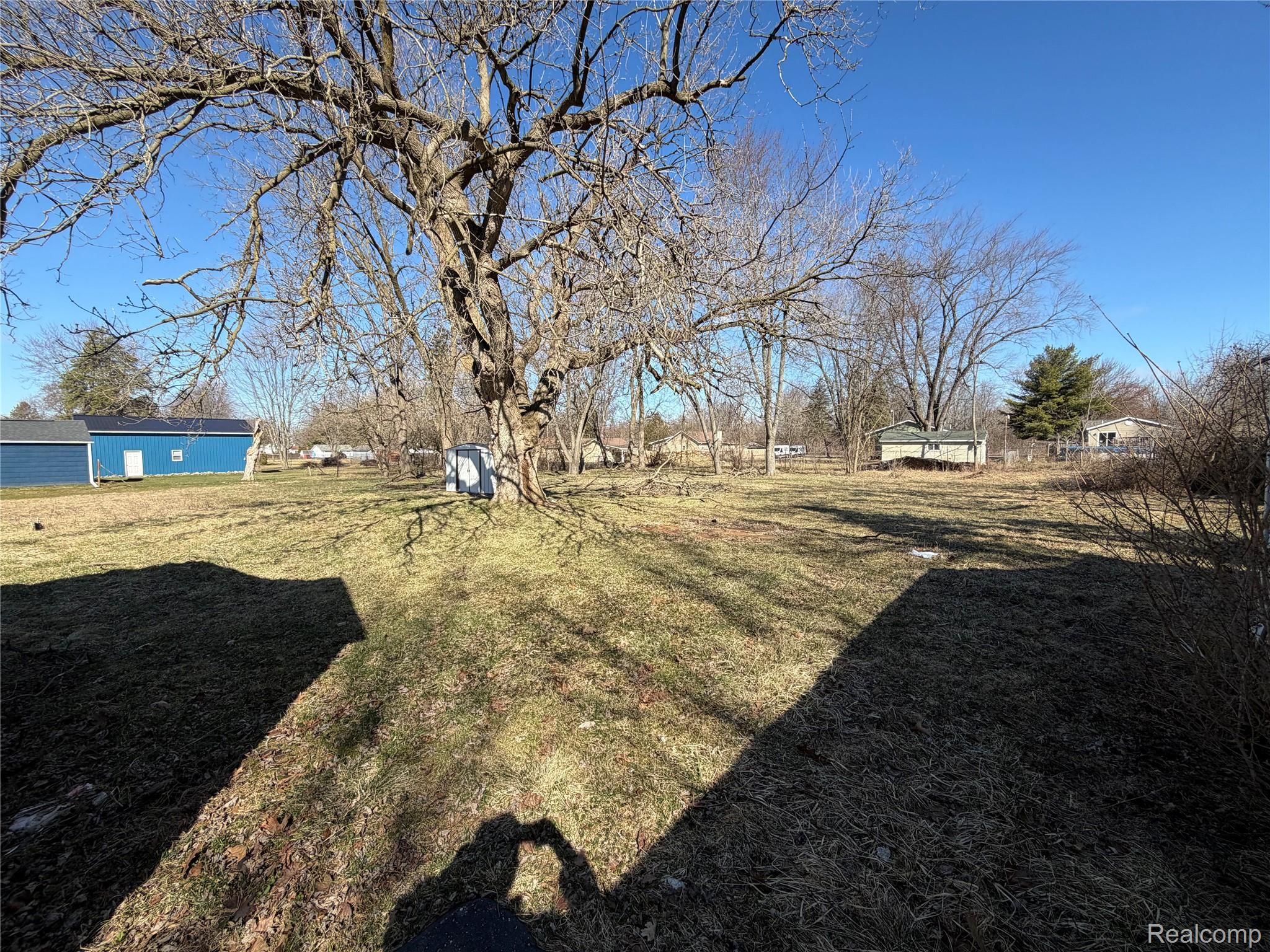 1038 W Pine Avenue Property Photo 4