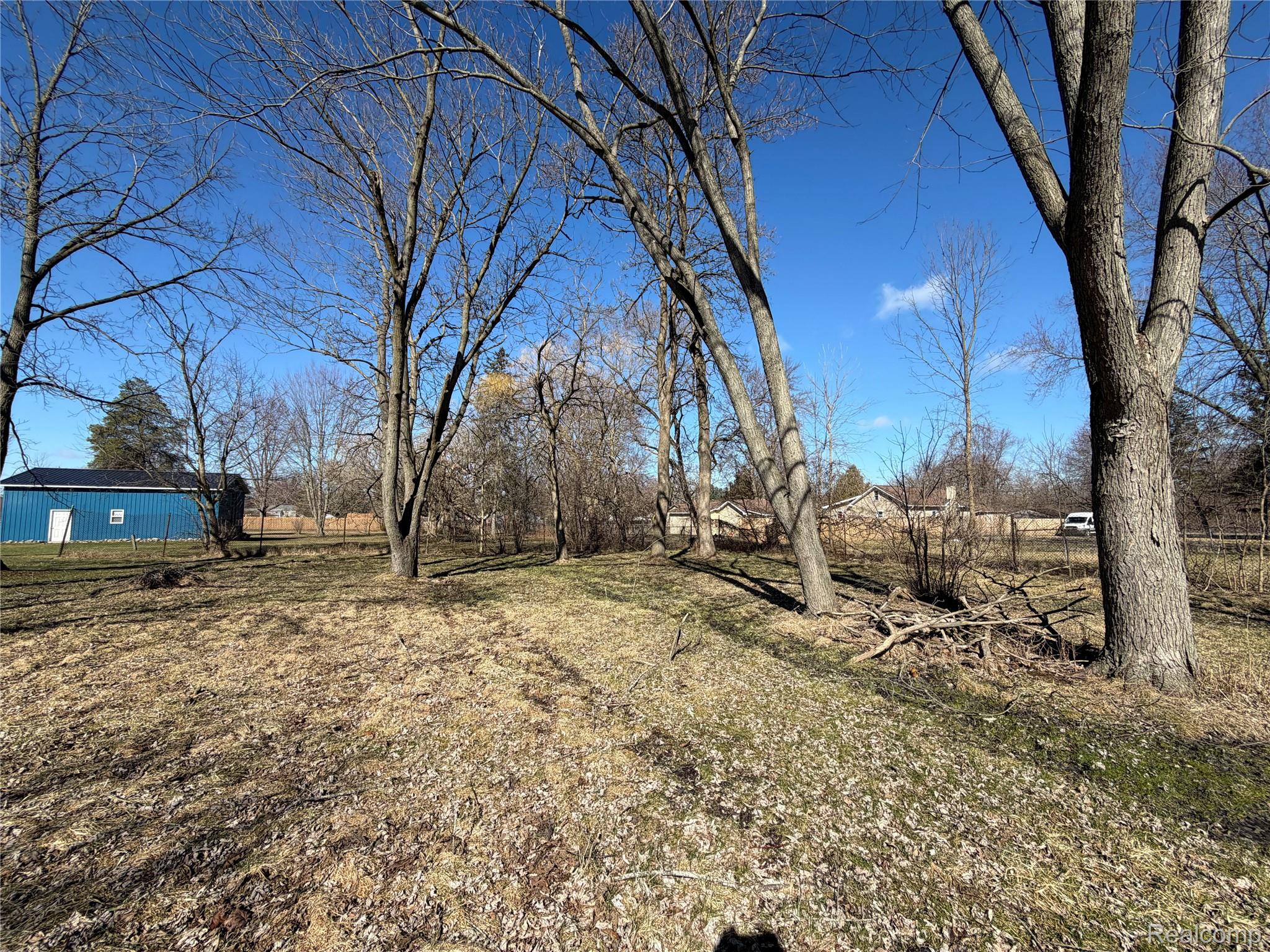 1038 W Pine Avenue Property Photo 6