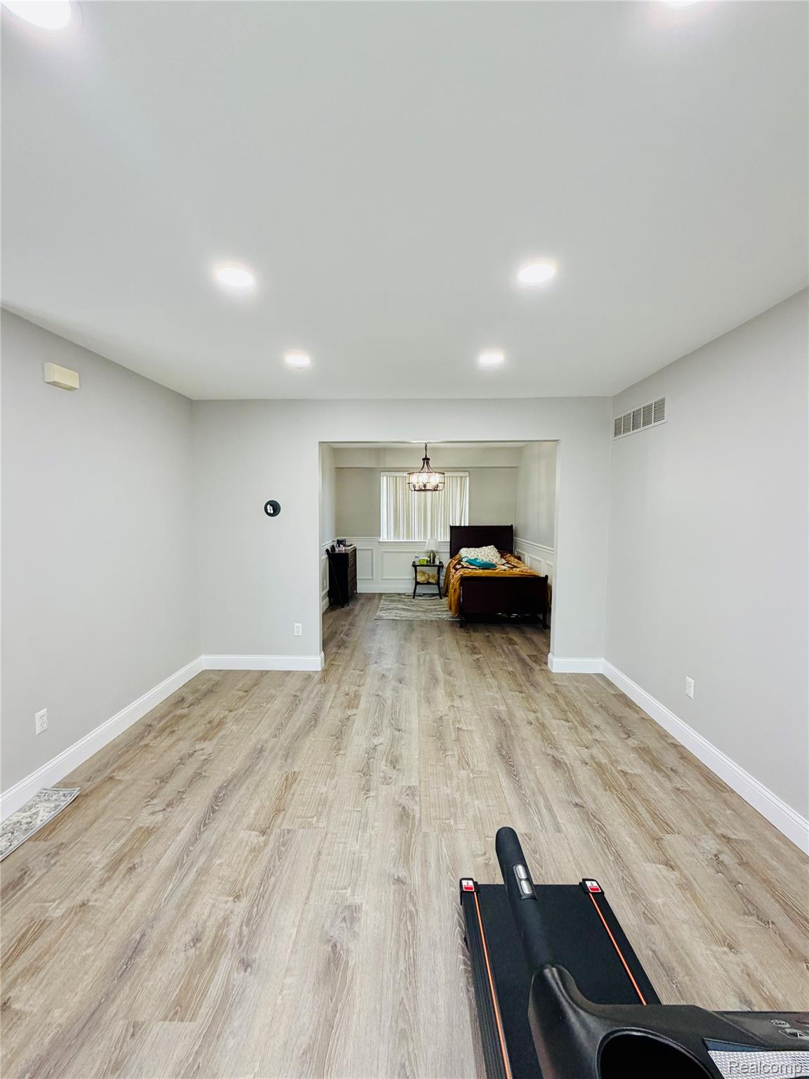 46758 Creeks Bend Property Photo 4