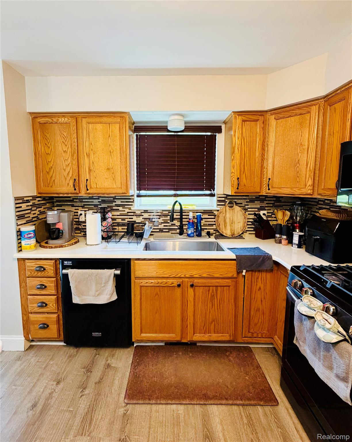 46758 Creeks Bend Property Photo 8