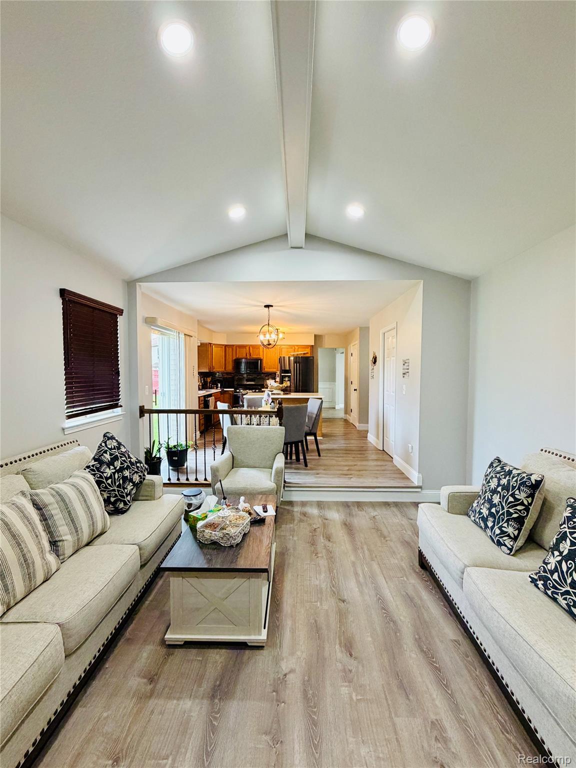 46758 Creeks Bend Property Photo 11