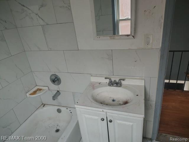 16174 Griggs Street Property Photo 27