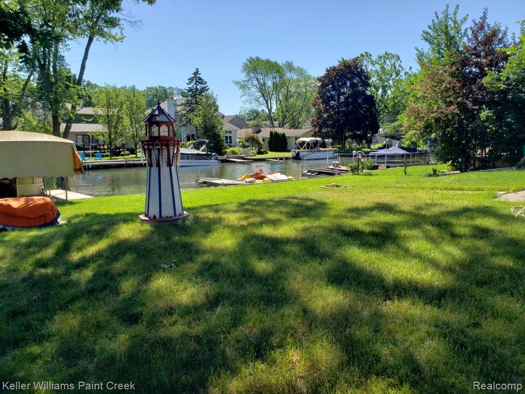1867 Rustic Lane Property Photo 11