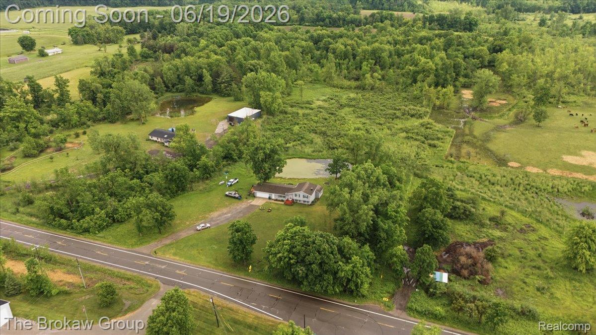 4495 Groveland Road Property Photo 43