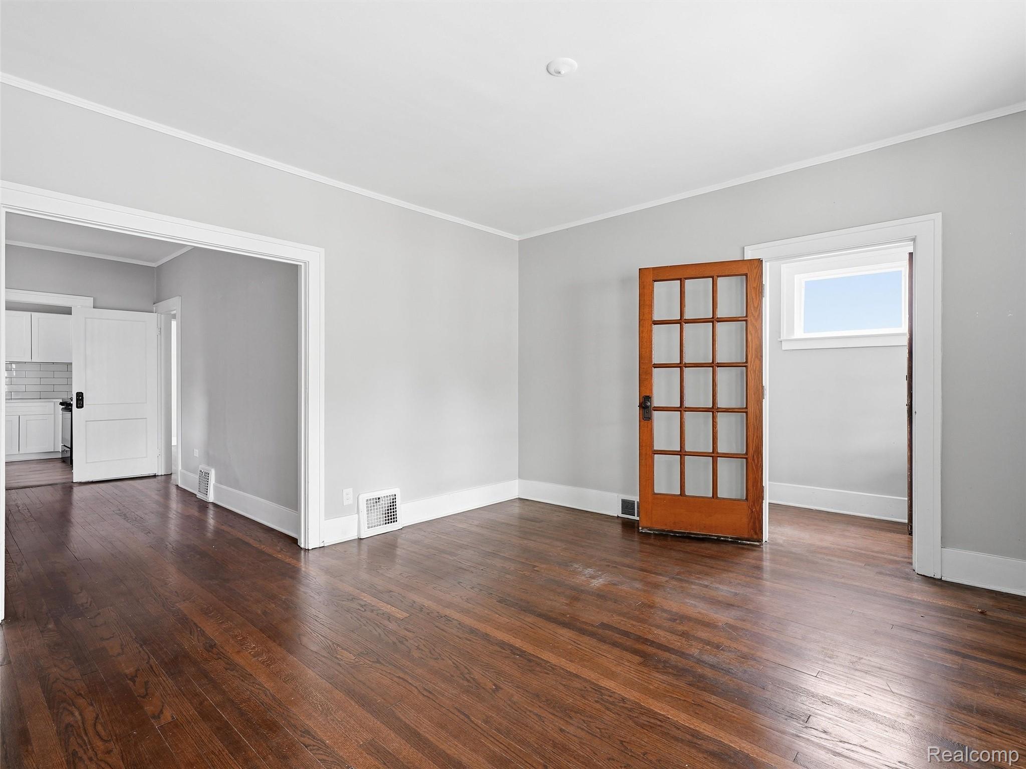 1123 Wayburn Street Property Photo 3