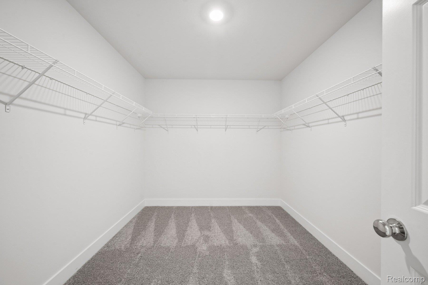 647 Harvest Way Property Photo 21