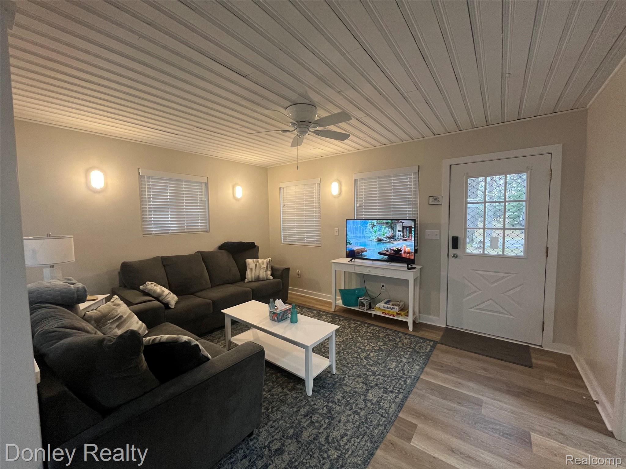 977 Port Austin Road Property Photo 6