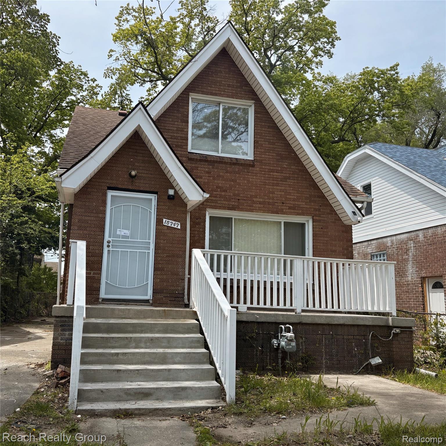 15747 NORTHLAWN Street Property Photo 1