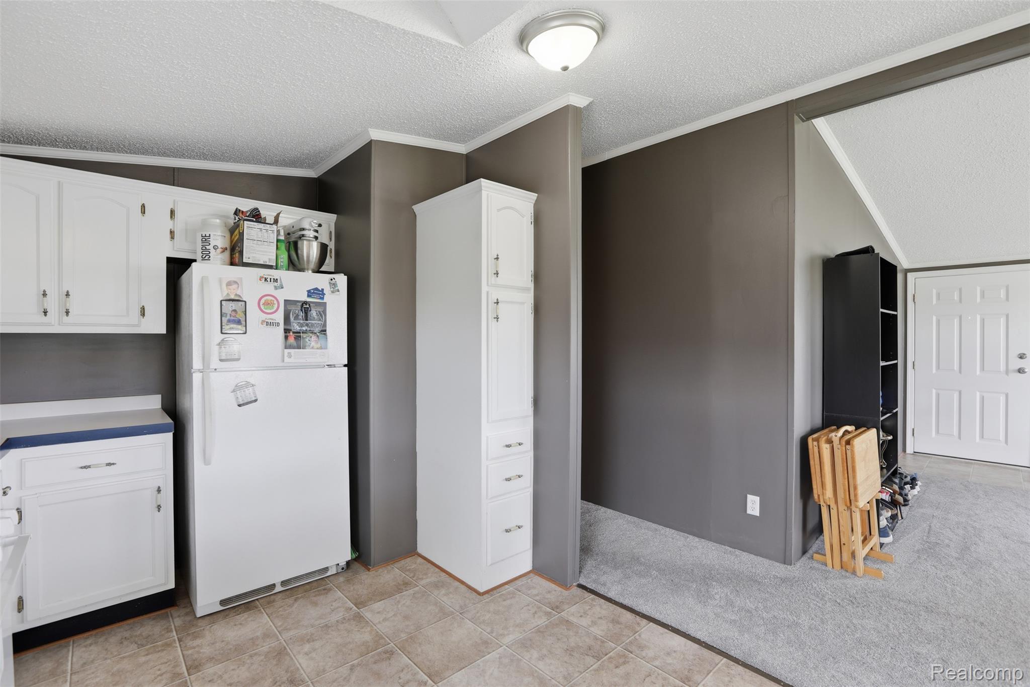 29220 Tanglewood Property Photo 5