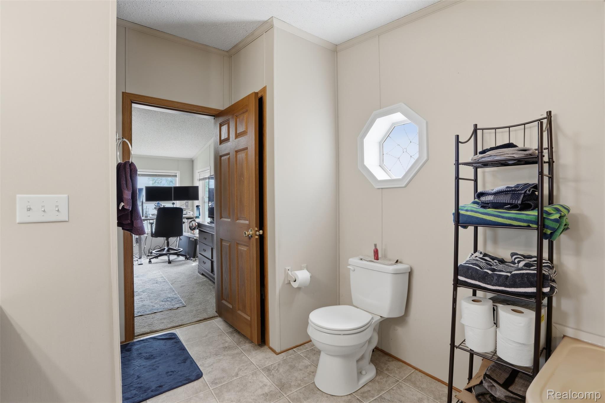 29220 Tanglewood Property Photo 13