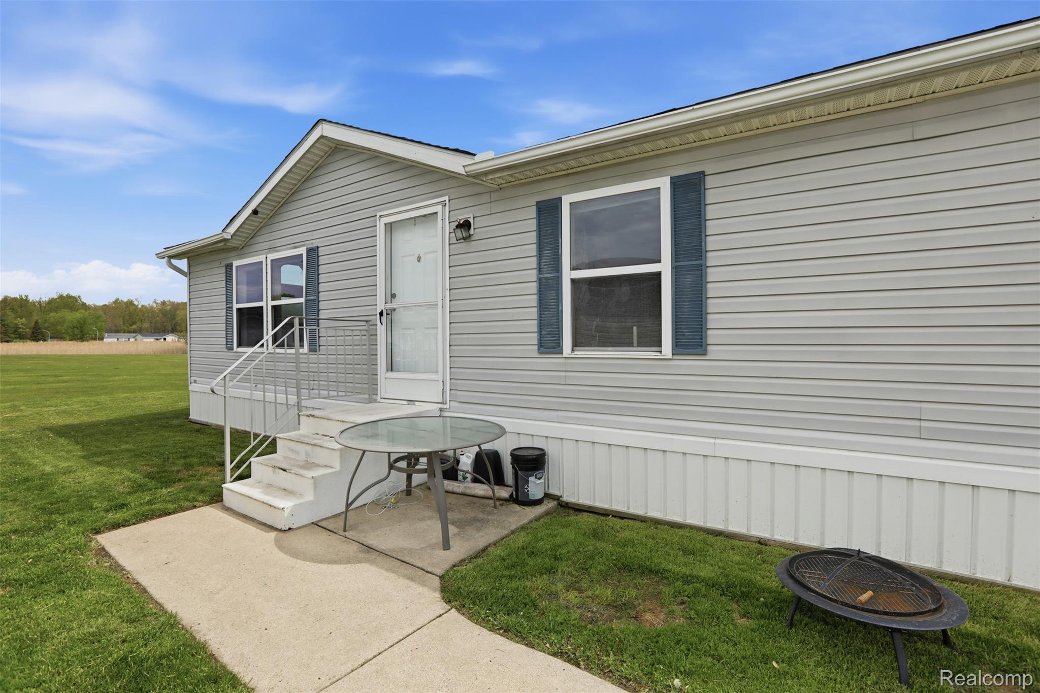 29220 Tanglewood Property Photo 14