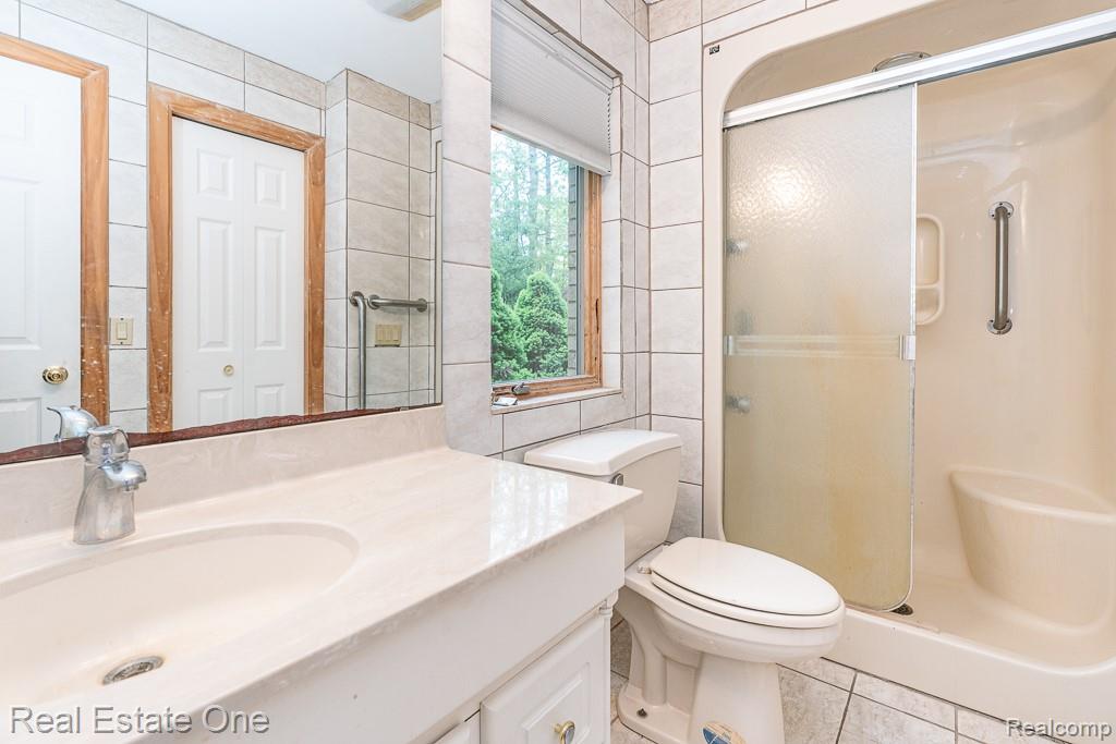 2670 Spring Grove Drive Property Photo 18