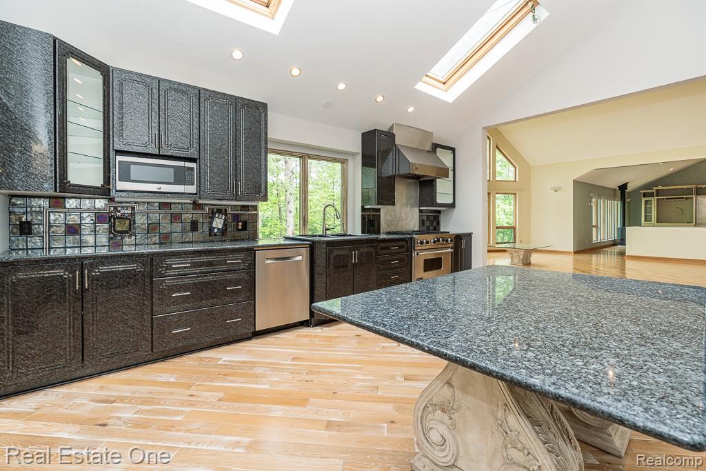 2670 Spring Grove Drive Property Photo 26