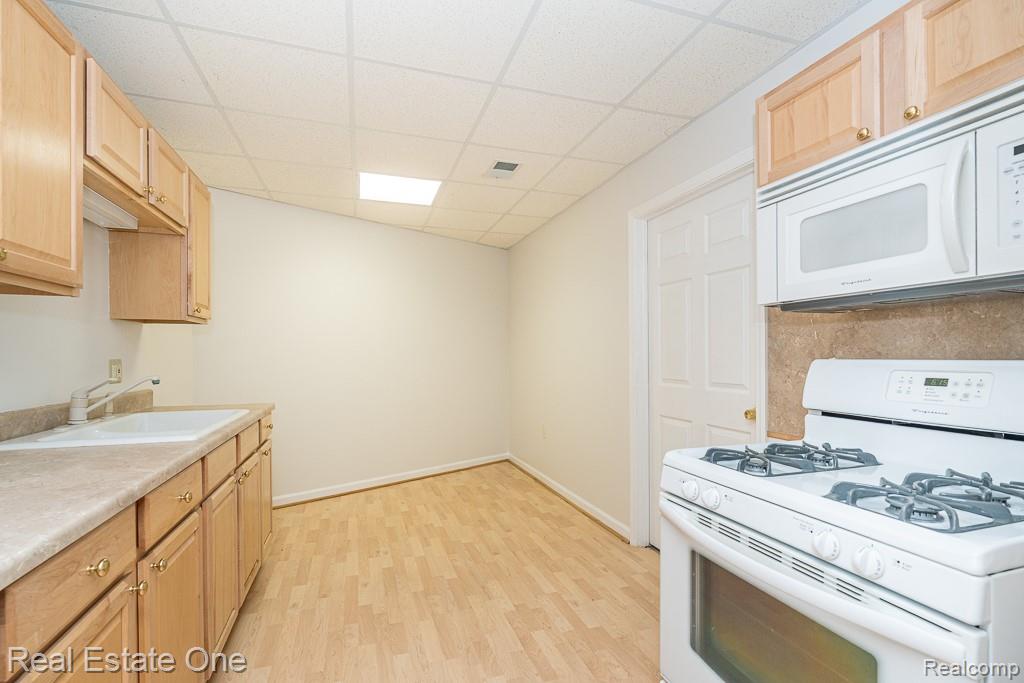 2670 Spring Grove Drive Property Photo 43