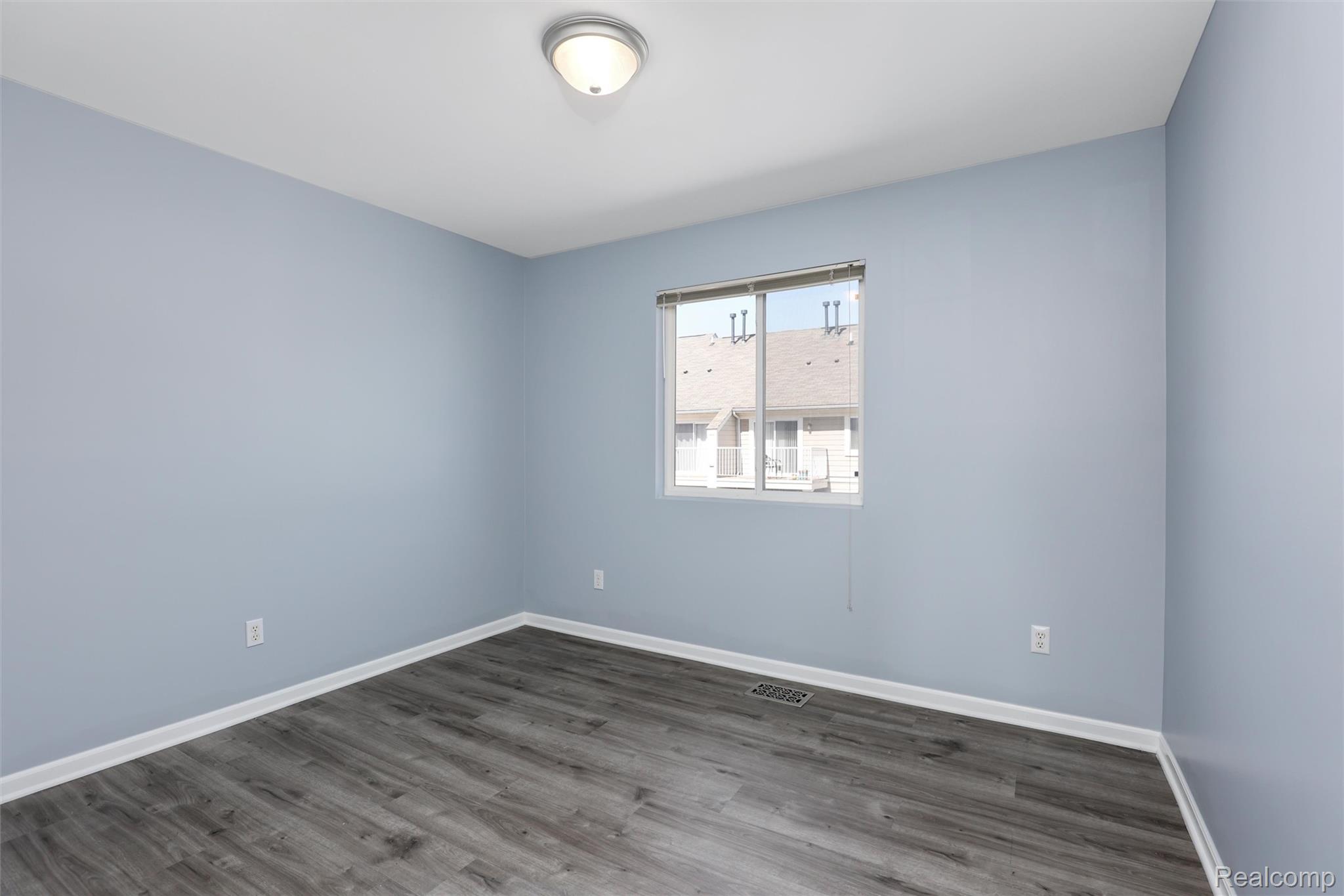 1111 Beaver Run Property Photo 11
